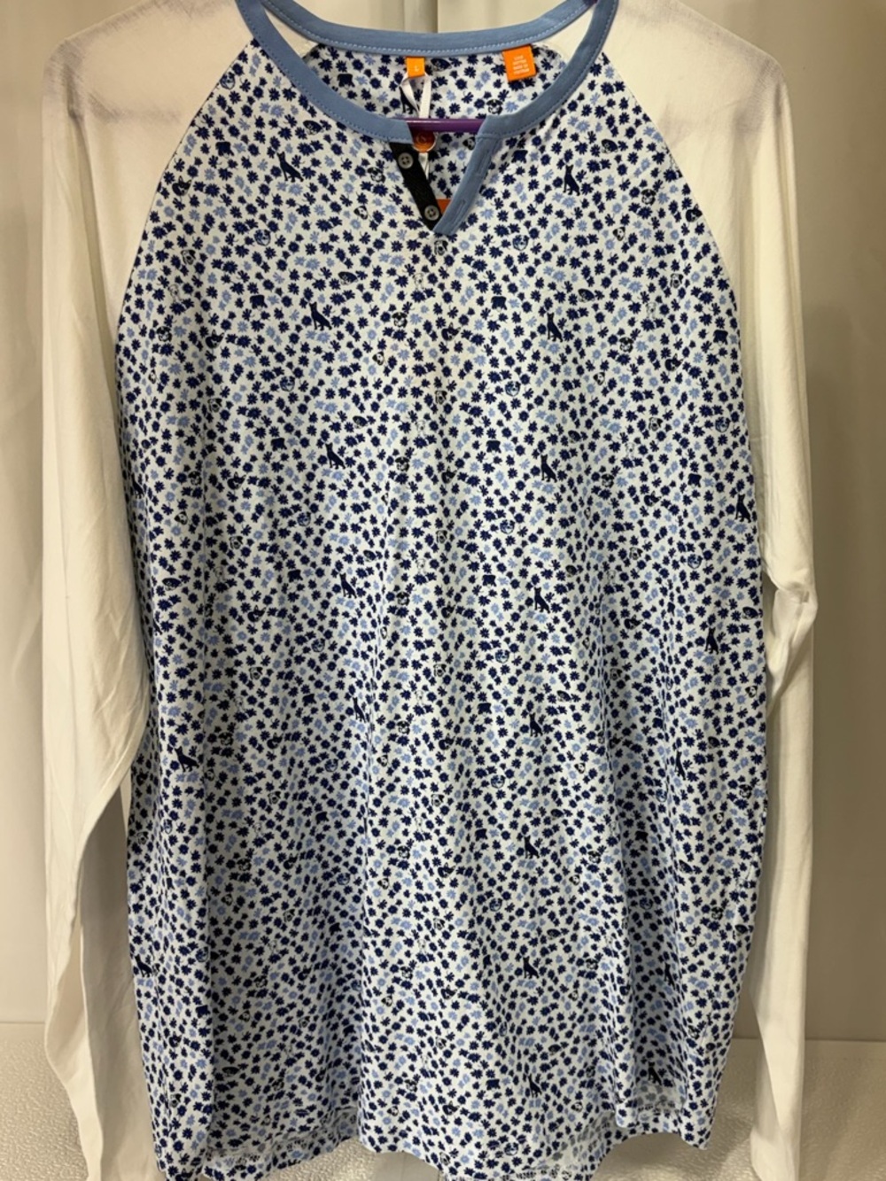 Blue Floral Raglan Long-Sleeve Tee by Con.Struct 2960